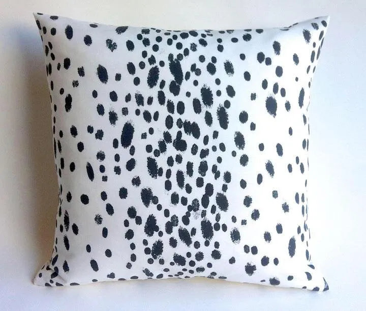 10 Sizes: Les Touches Linen Black & White Dalmatian ZIPPER Pillow Cover 18x18 20x20 24x24 26x26 White Pillow / Modern Dot Pillow Case