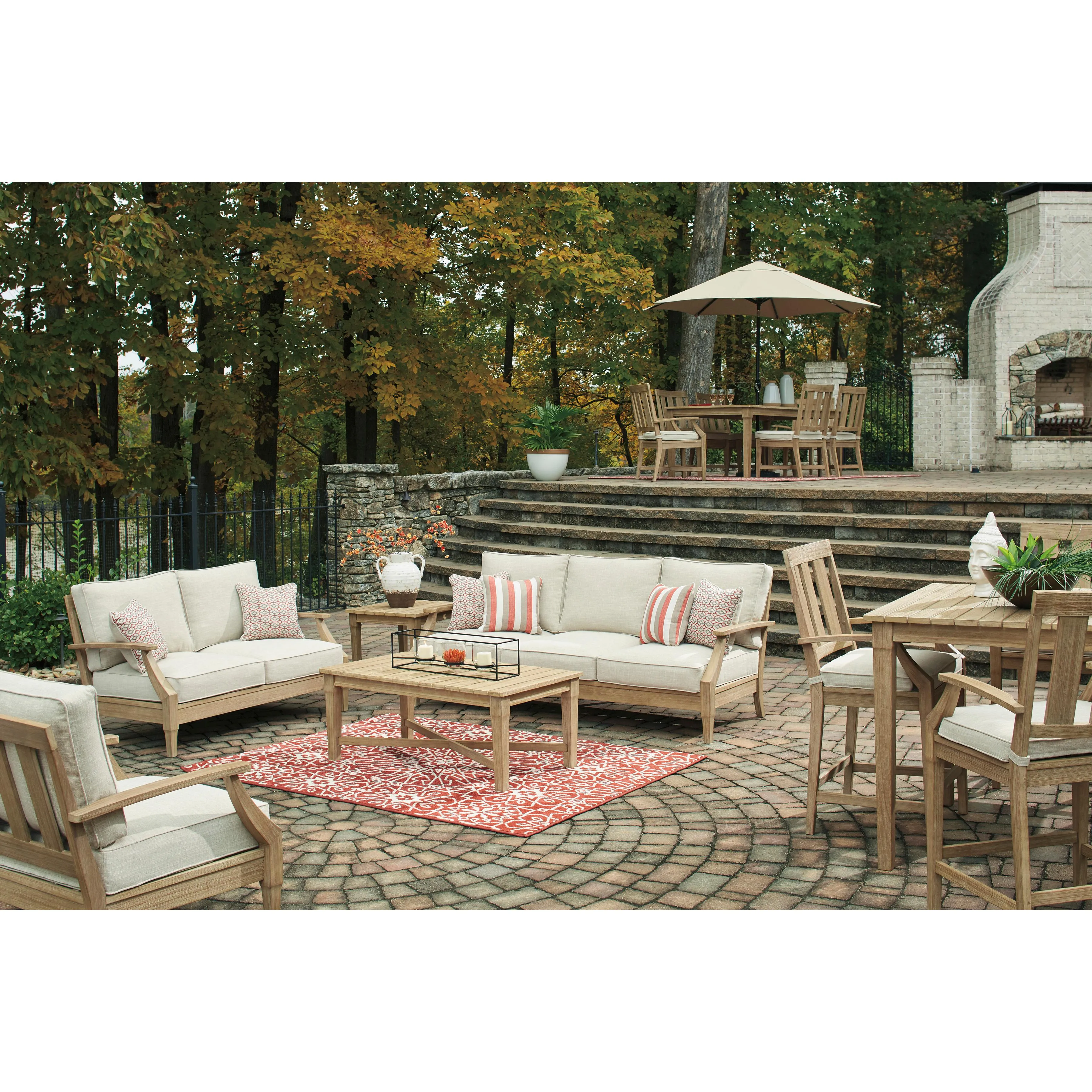 Signature Design by Ashley Clare View P801-835 Loveseat with Cushion