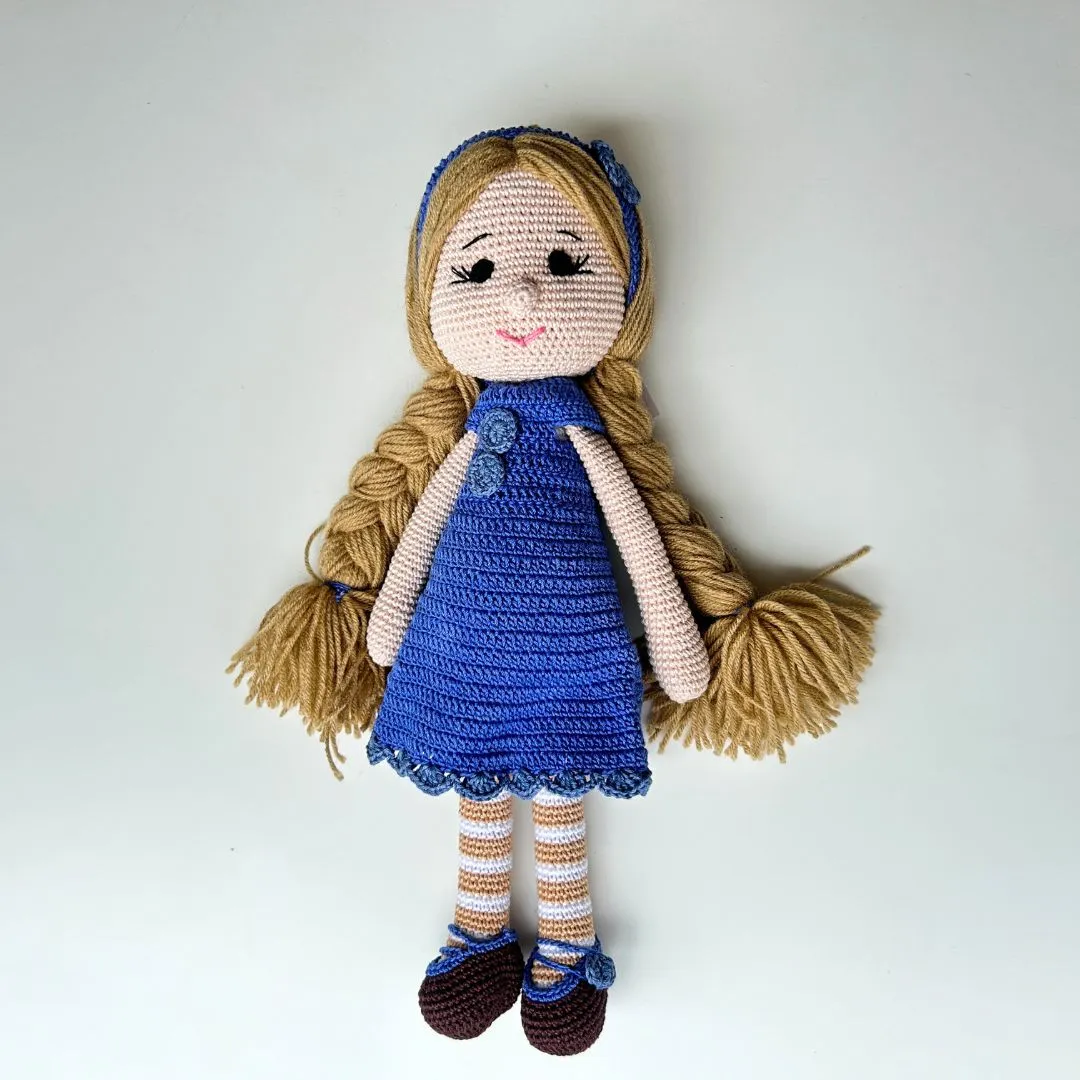 Zoe Doll - Handcrafted Amigurumi